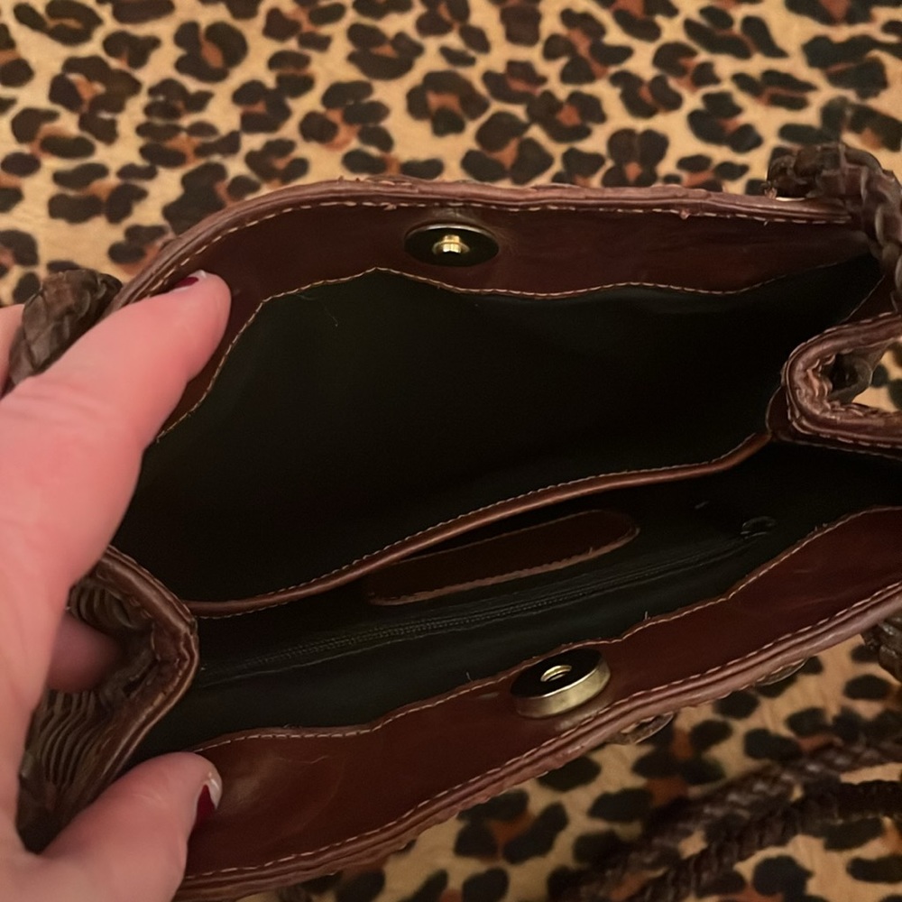 Cee Klein Woven Leather Crossbody Bag - Picture 6 of 13